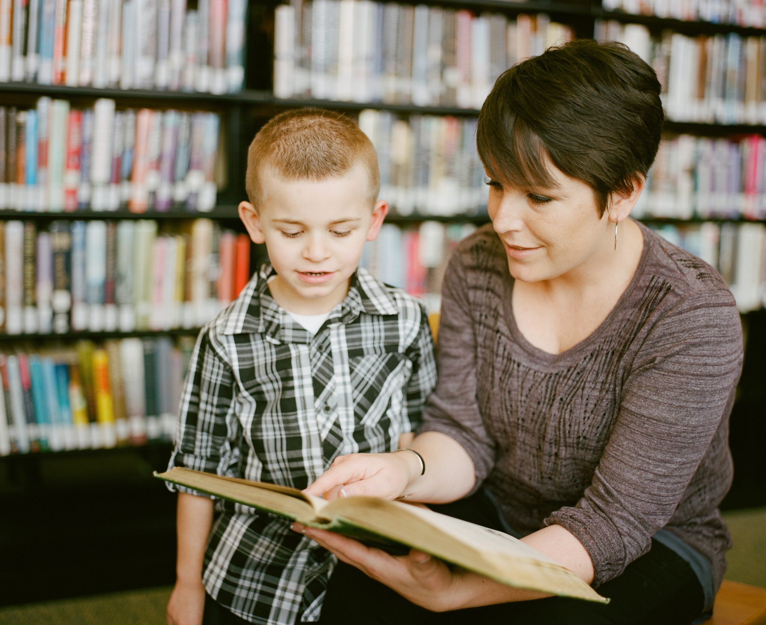 Using visual aids can help an autistic child learn to read and write